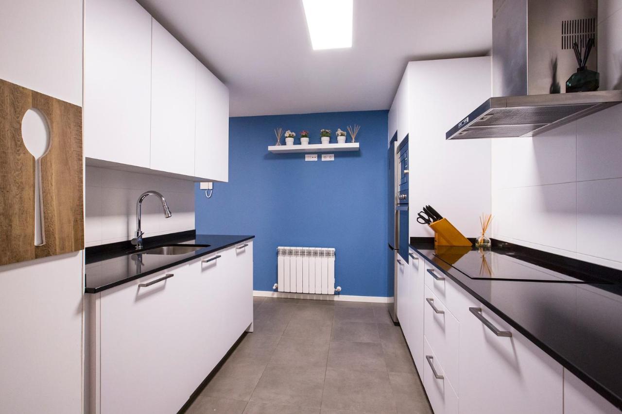 Zalbidea Apartamentos Nuevos Con Garaje Y Wifi Bilbao Exteriér fotografie